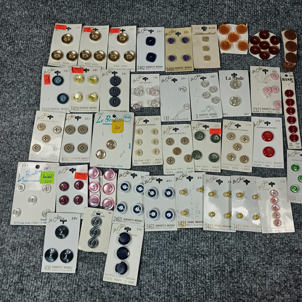 Vintage Sewing Buttons Lot Craft Sewing Supplies On Cards Italy Japan